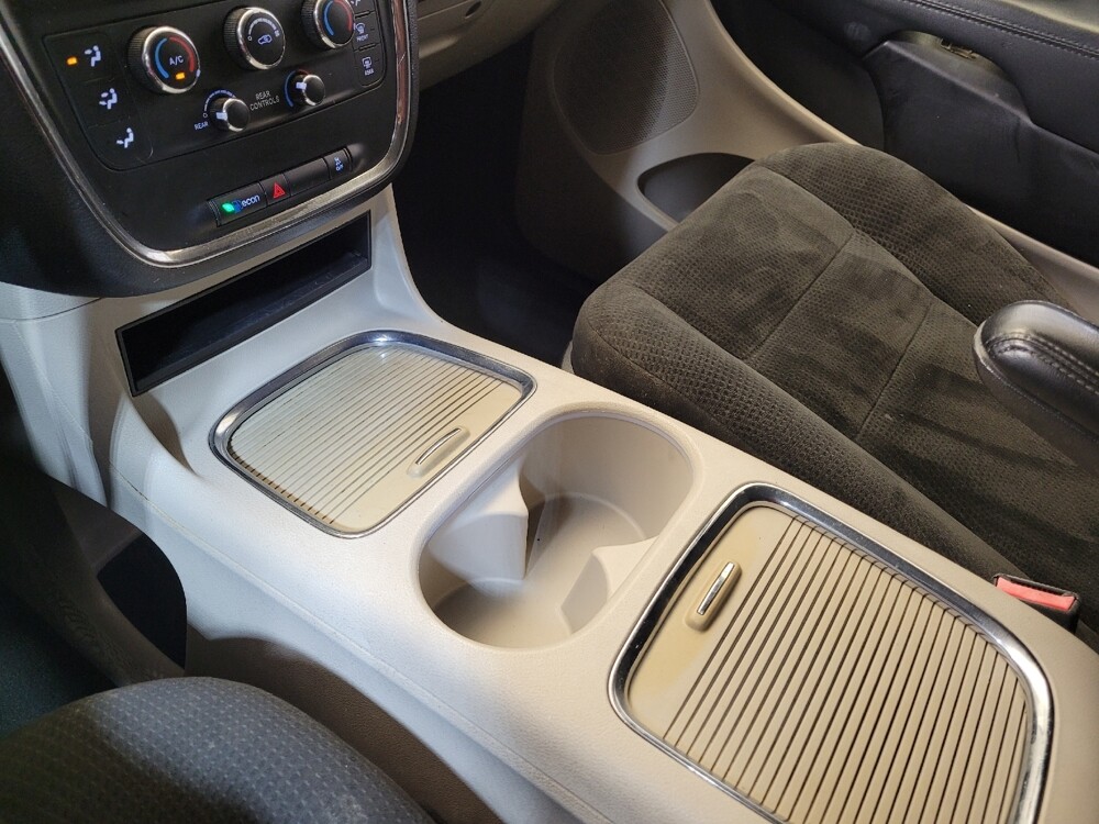 2016 Dodge Grand Caravan in Toledo, OH 43617 - 18062828 26