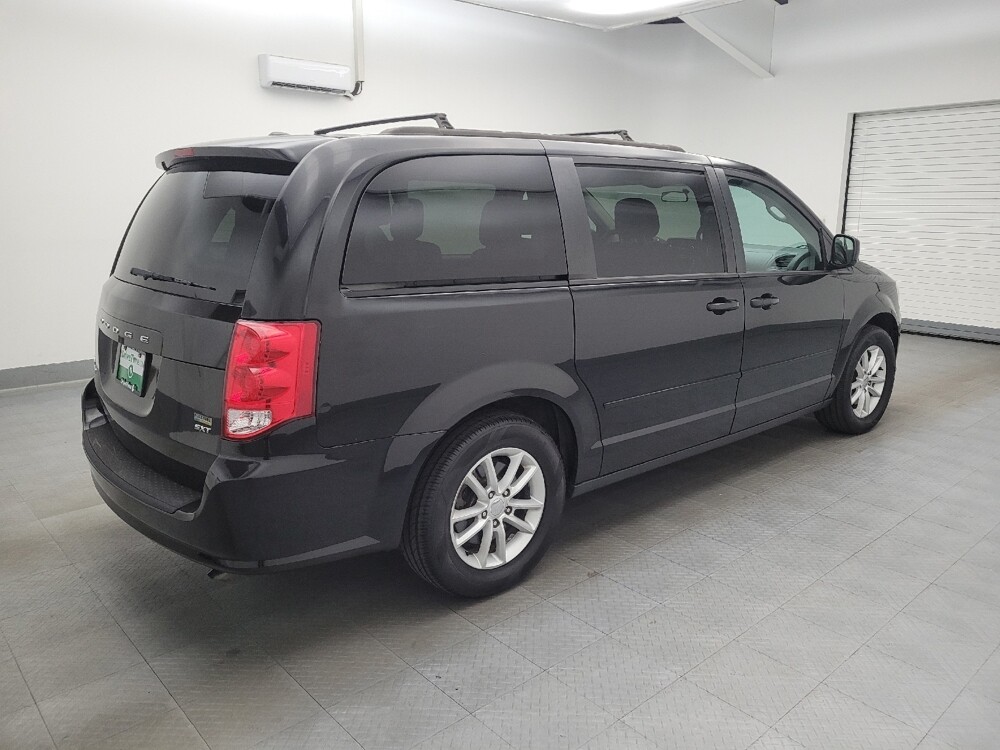 2016 Dodge Grand Caravan in Toledo, OH 43617 - 18062828 10