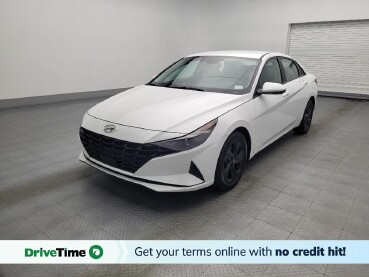2022 Hyundai Elantra in Gainesville, FL 32609