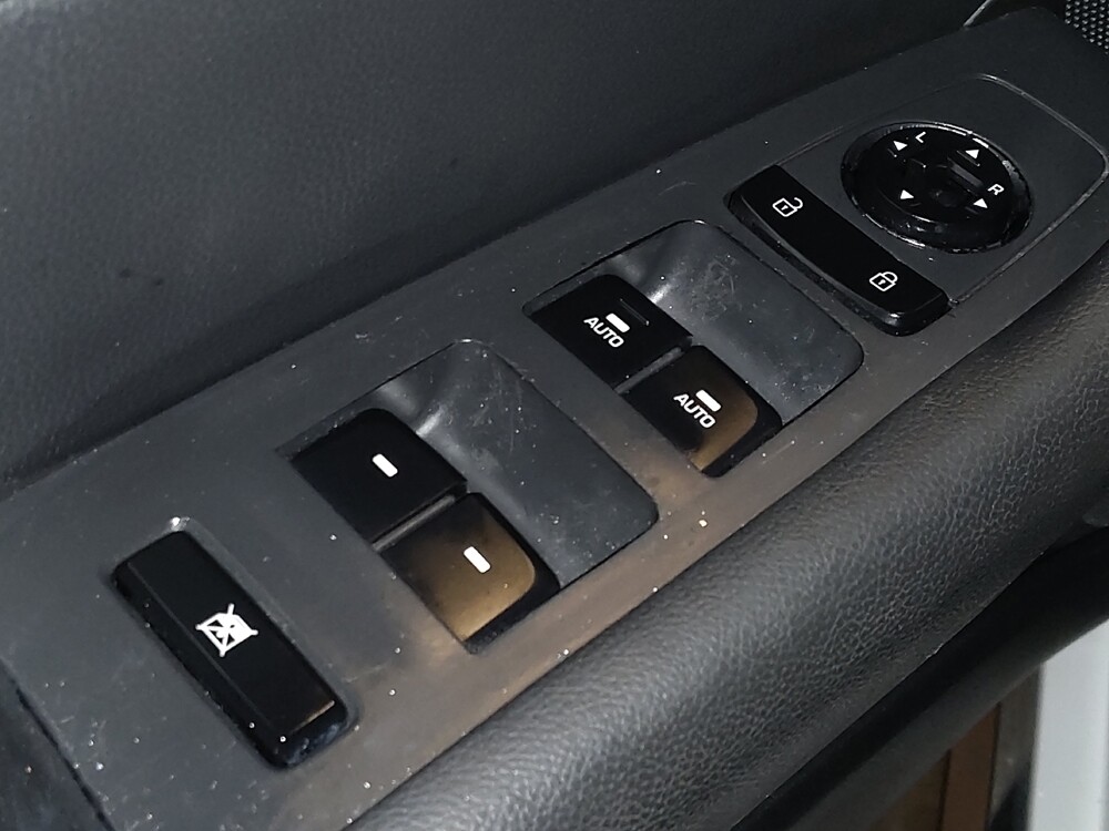 2015 Hyundai Sonata in Jacksonville, FL 32210 - 18062840 27