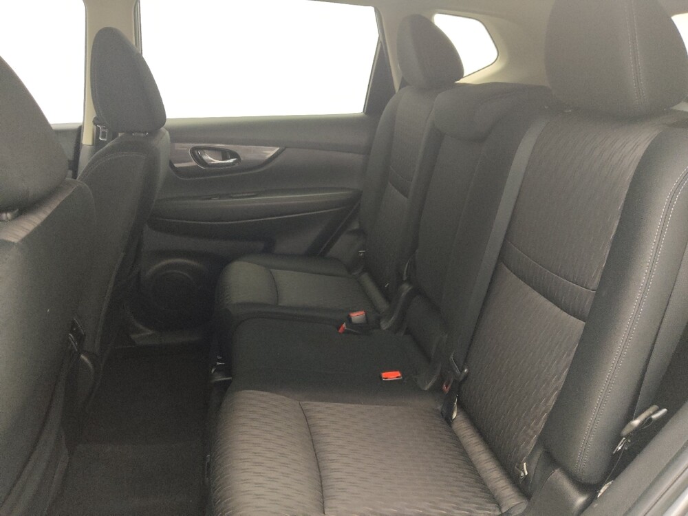 2018 Nissan Rogue in Gainesville, FL 32609 - 18062843 18