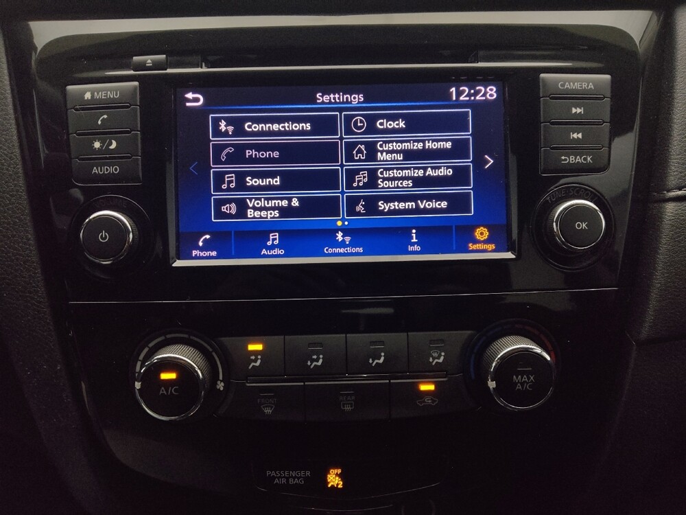 2018 Nissan Rogue in Gainesville, FL 32609 - 18062843 25