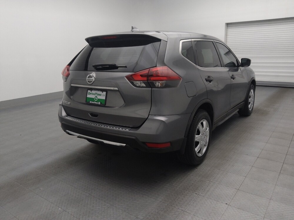 2018 Nissan Rogue in Gainesville, FL 32609 - 18062843 9