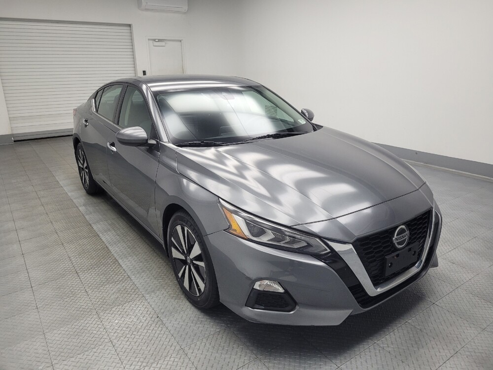 2022 Nissan Altima in Indianapolis, IN 46219 - 18062856 11
