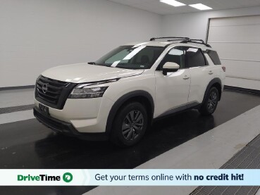 2022 Nissan Pathfinder in St. Louis, MO 63125