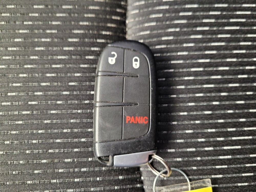 2017 Dodge Journey in Toledo, OH 43617 - 18062914 32