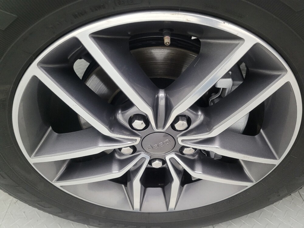 2019 Jeep Grand Cherokee in Conyers, GA 30094 - 18062936 31