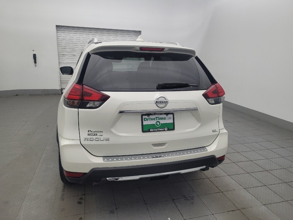 2017 Nissan Rogue in Lakeland, FL 33815 - 18062990 6