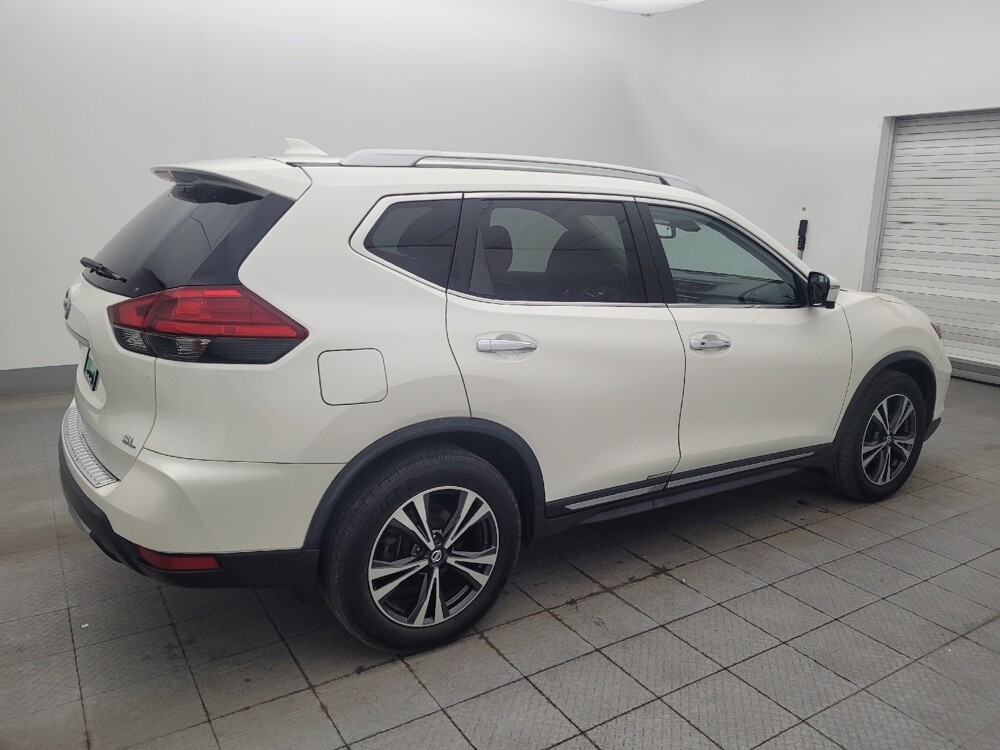 2017 Nissan Rogue in Lakeland, FL 33815 - 18062990 10