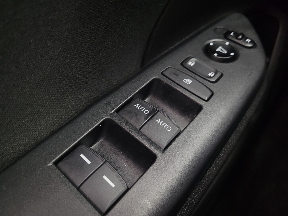 2017 Honda Civic in Highland, IN 46322 - 18063036 27