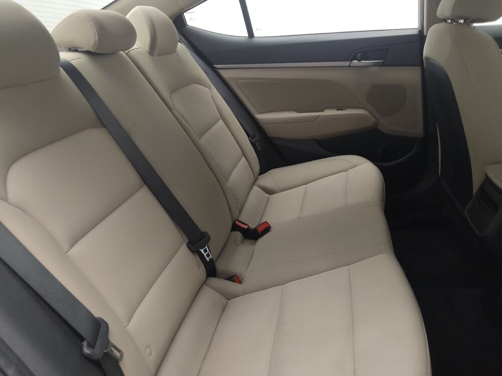 2017 Hyundai Elantra in Hialeah, FL 33014 - 18063051 19