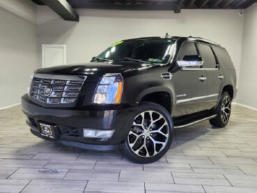 2011 Cadillac Escalade in Cinnaminson, NJ 08077