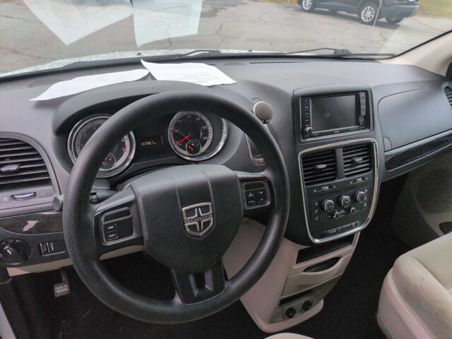 2016 Dodge Grand Caravan in North Little Rock, AR 72117-1620 - 18063075 7