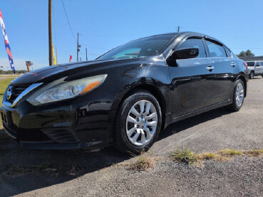 2016 Nissan Altima in North Little Rock, AR 72117-1620