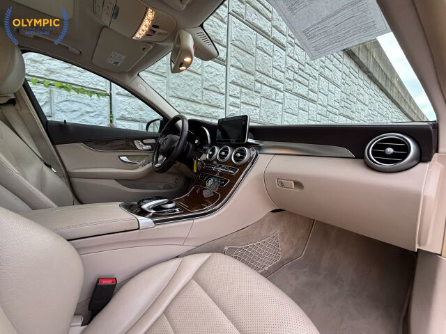 2015 Mercedes-Benz C 300 in Decatur, GA 30032 - 18063085 19