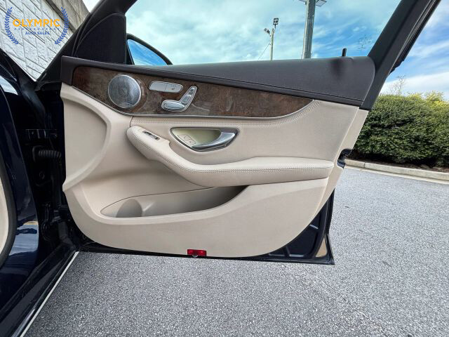 2015 Mercedes-Benz C 300 in Decatur, GA 30032 - 18063085 44