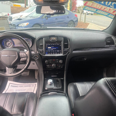 2019 Chrysler 300 in Coeur d&amp;#039;Alene, ID 83815 - 18063096 13