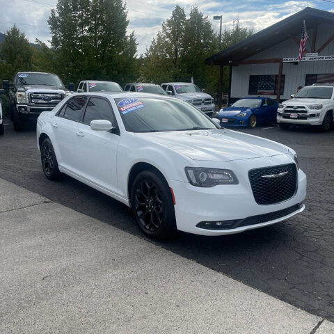 2019 Chrysler 300 in Coeur d&amp;#039;Alene, ID 83815 - 18063096 8