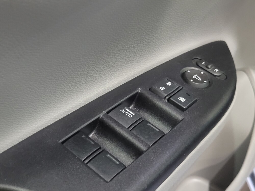 2017 Honda Accord in Glen Burnie, MD 21061 - 18063116 27