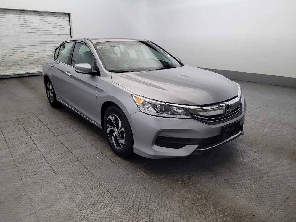 2017 Honda Accord in Glen Burnie, MD 21061 - 18063116 13