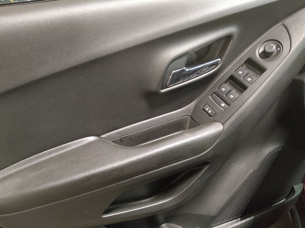 2021 Chevrolet Trax in Lewisville, TX 75067 - 18063138 27