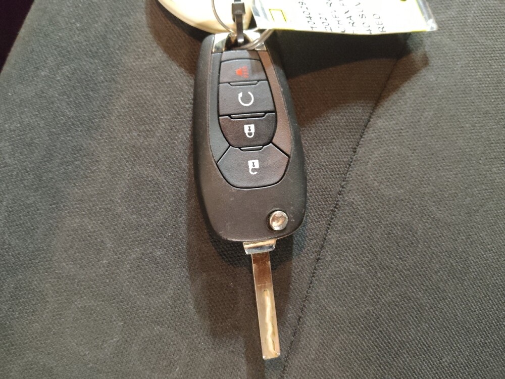 2021 Chevrolet Trax in Lewisville, TX 75067 - 18063138 32