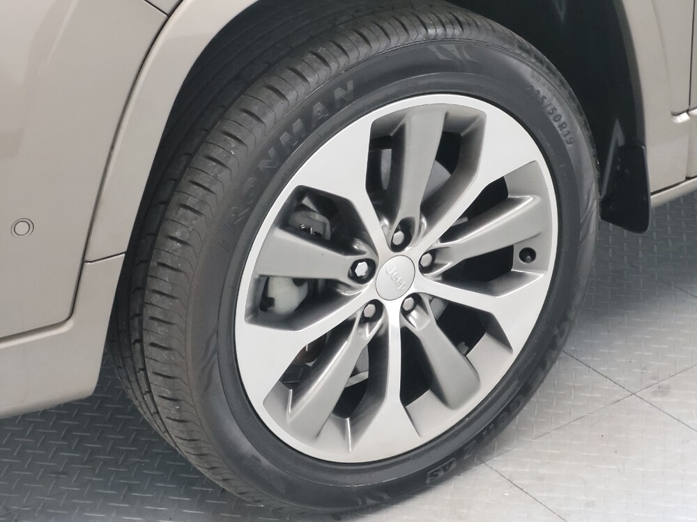 2019 Jeep Cherokee in Madison, TN 37115 - 18063208 31