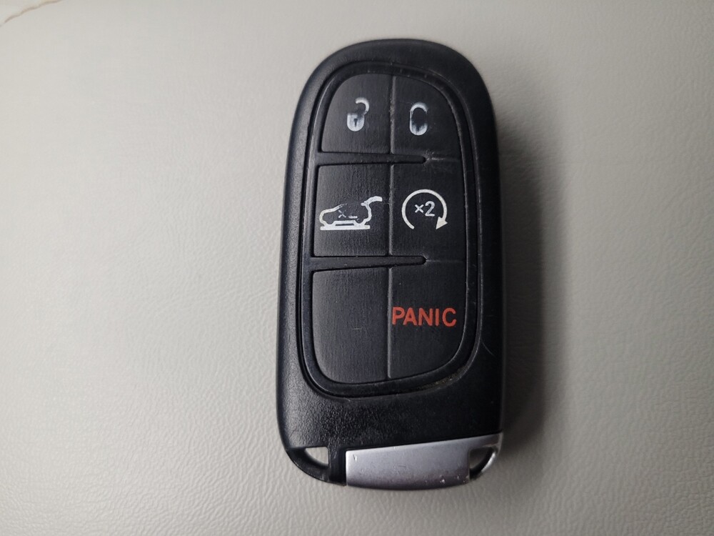 2019 Jeep Cherokee in Madison, TN 37115 - 18063208 32