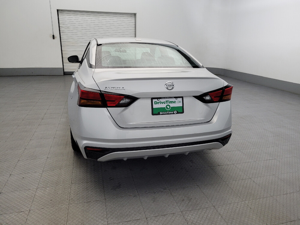 2020 Nissan Altima in Plymouth Meeting, PA 19462 - 18063236 6
