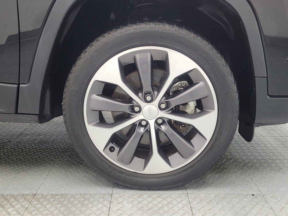 2022 Jeep Cherokee in Mishawaka, IN 46545 - 18063267 31