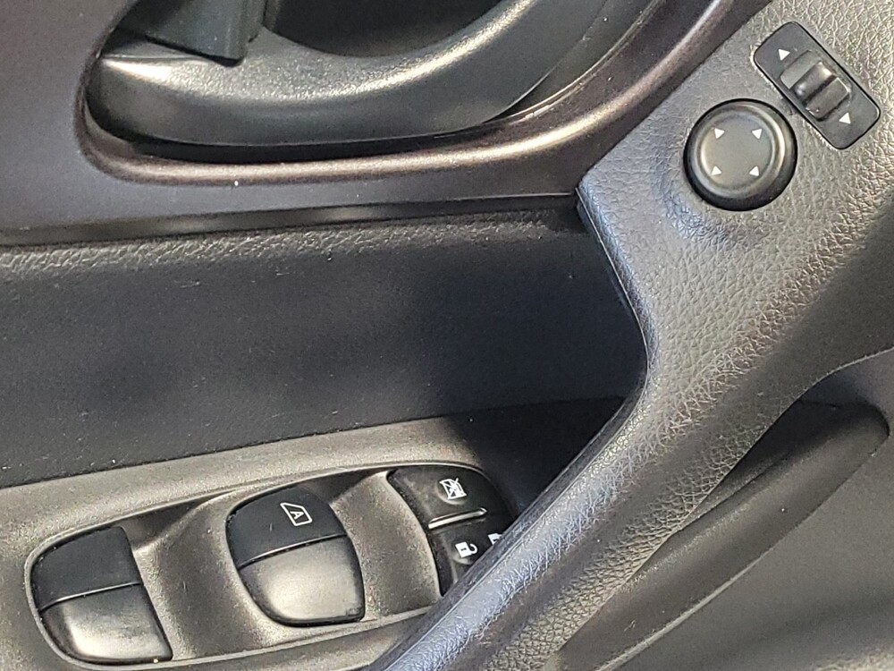 2019 Nissan Rogue Sport in Savannah, GA 31419 - 18063268 27