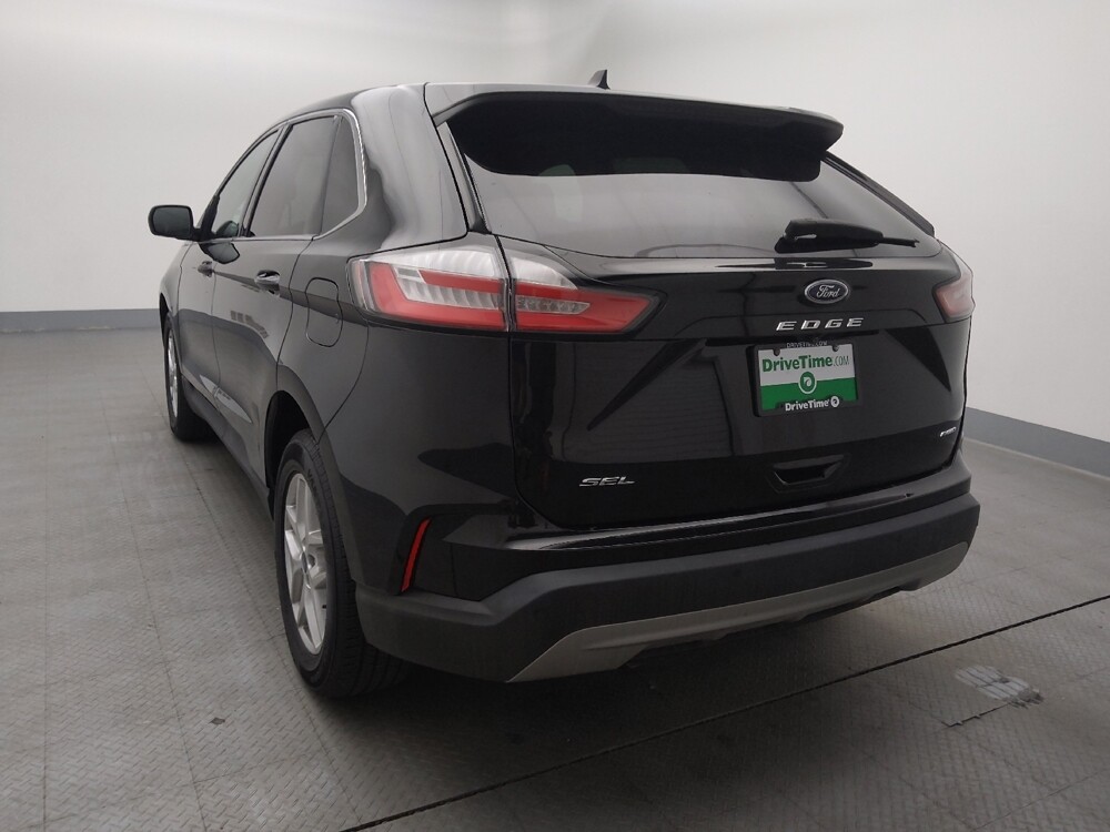 2022 Ford Edge in Wichita, KS 67207 - 18063327 6