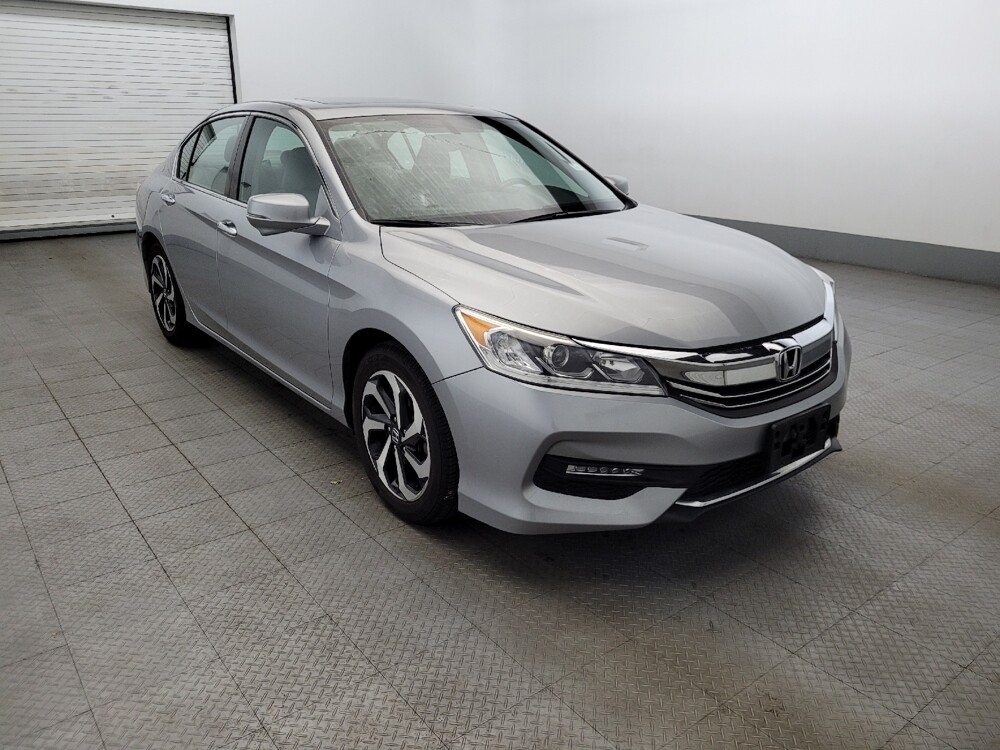 2017 Honda Accord in Temple Hills, MD 20746 - 18063331 13