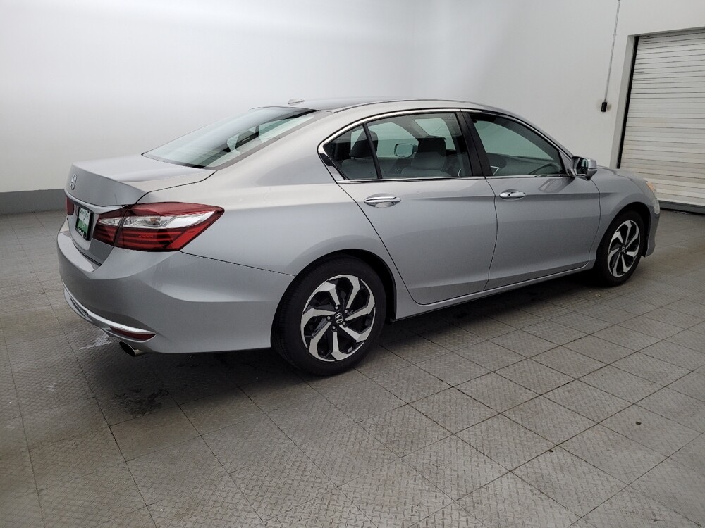 2017 Honda Accord in Temple Hills, MD 20746 - 18063331 10