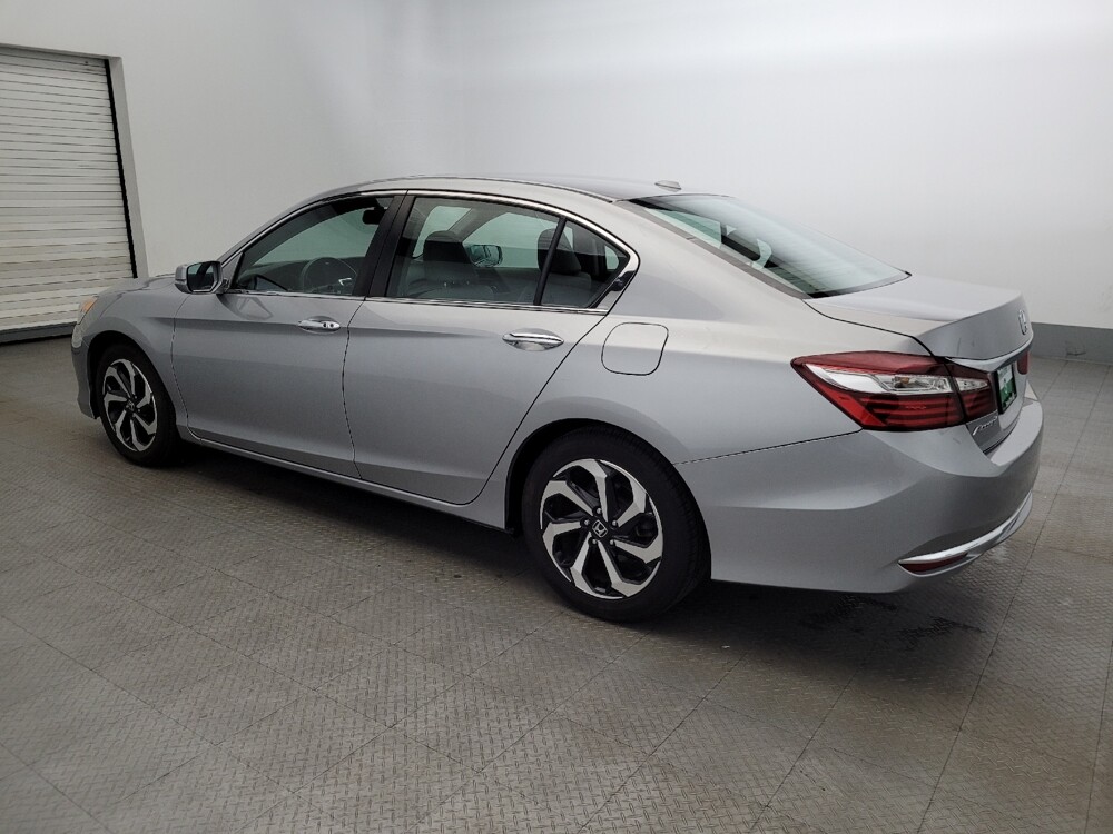 2017 Honda Accord in Temple Hills, MD 20746 - 18063331 3