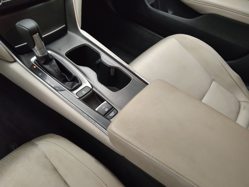 2018 Honda Accord in Lakewood, CO 80215 - 18063359 26