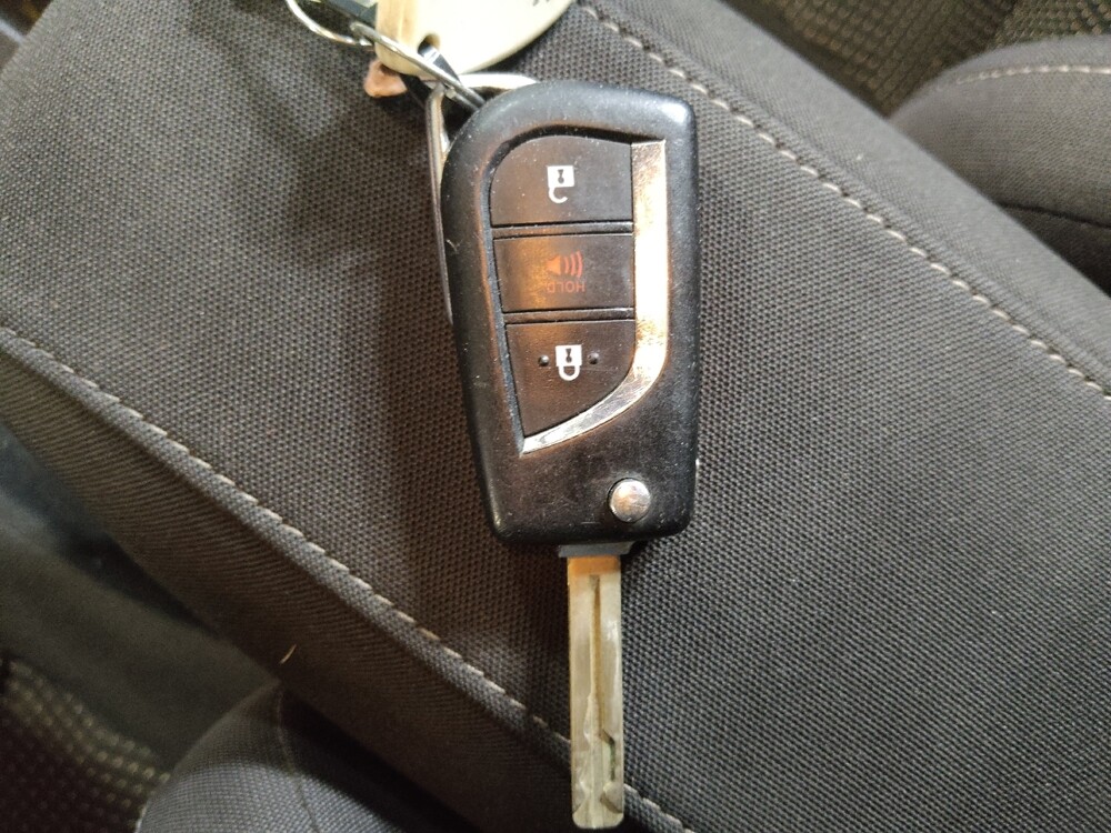 2017 Toyota Corolla in Lubbock, TX 79424 - 18063446 32