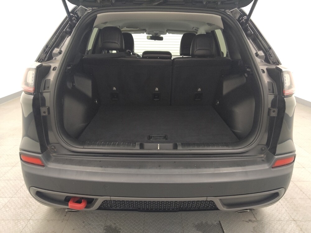 2020 Jeep Cherokee in Houston, TX 77060 - 18063481 29