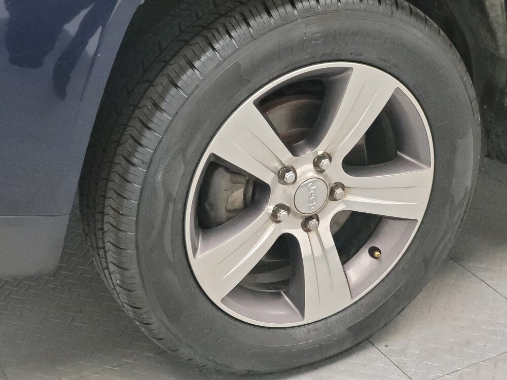 2017 Jeep Compass in Huntsville, AL 35816 - 18063483 31