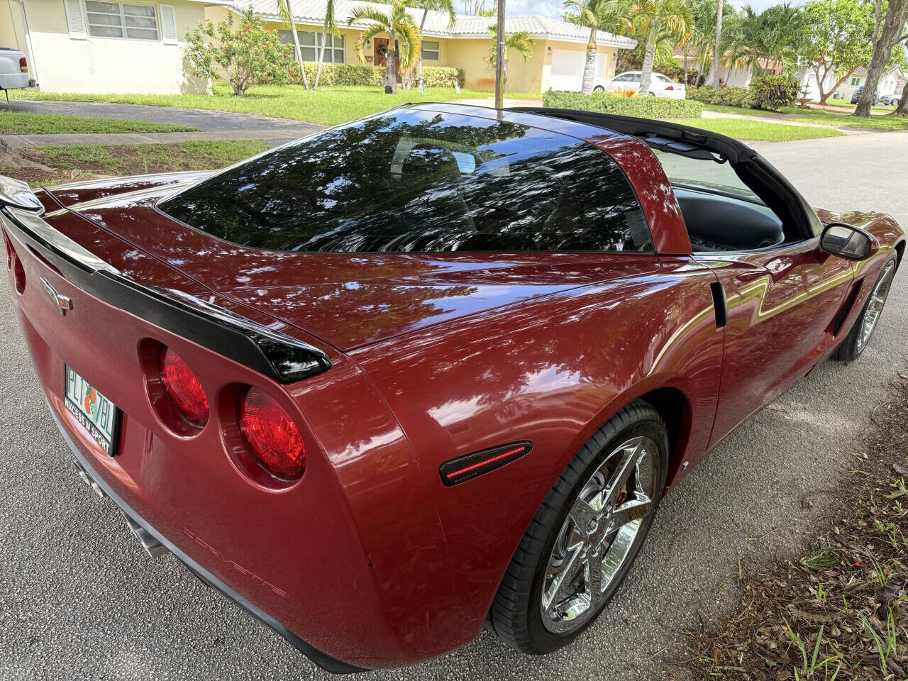 2007 Chevrolet Corvette in Hollywood, FL 33023-1906 - 18063495 9