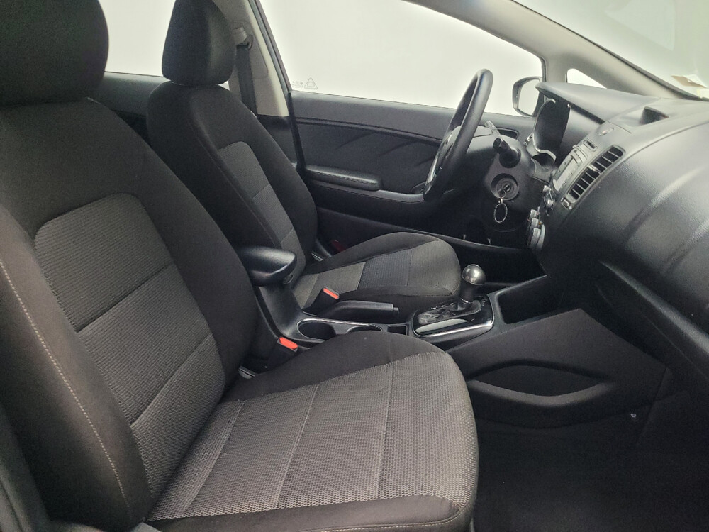 2018 Kia Forte in Athens, GA 30606 - 18063519 21