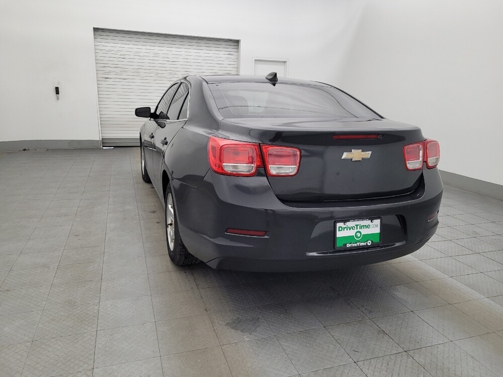 2015 Chevrolet Malibu in Fort Myers, FL 33907 - 18063547 6
