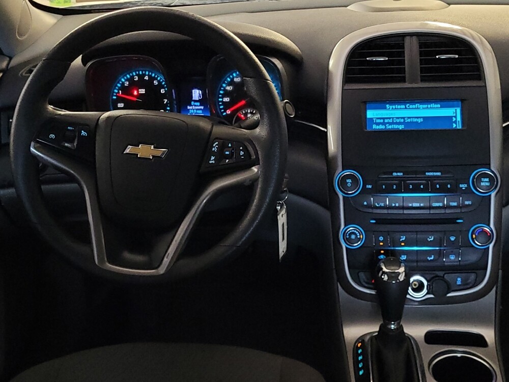 2015 Chevrolet Malibu in Fort Myers, FL 33907 - 18063547 22