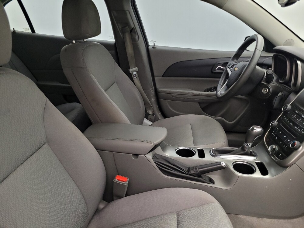 2015 Chevrolet Malibu in Fort Myers, FL 33907 - 18063547 21