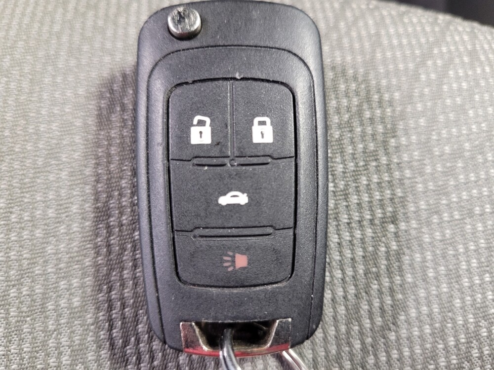 2015 Chevrolet Malibu in Fort Myers, FL 33907 - 18063547 32