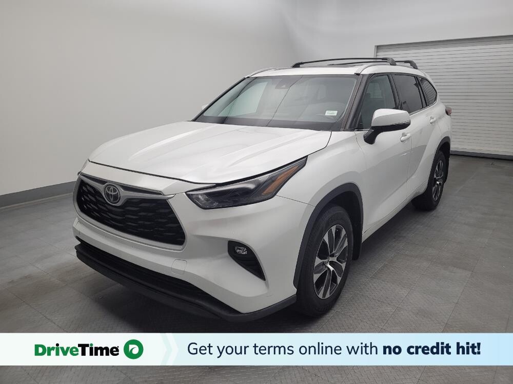 2022 Toyota Highlander in Louisville, KY 40258 - 18063582