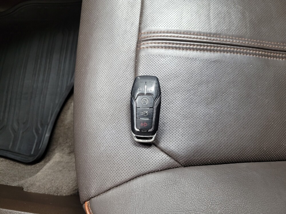 2016 Ford F150 in Pittsburgh, PA 15237 - 18063589 32