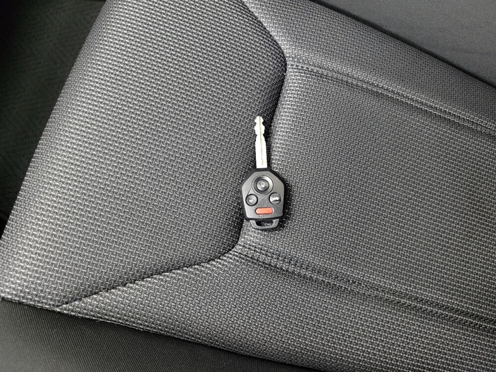 2022 Subaru Impreza in Pittsburgh, PA 15237 - 18063660 32