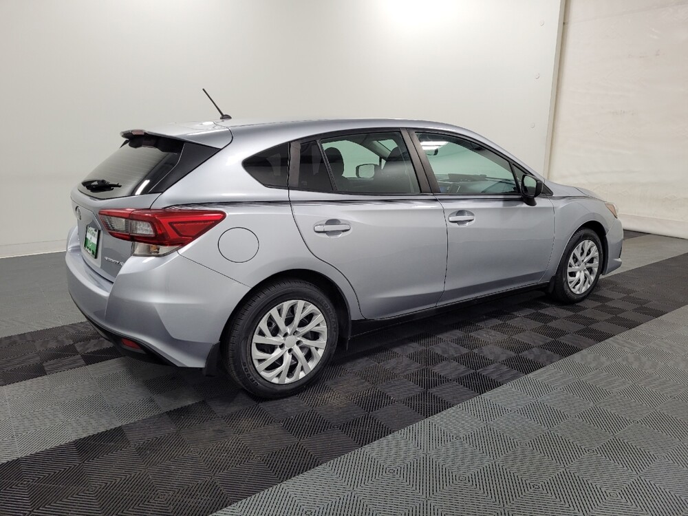 2022 Subaru Impreza in Pittsburgh, PA 15237 - 18063660 10