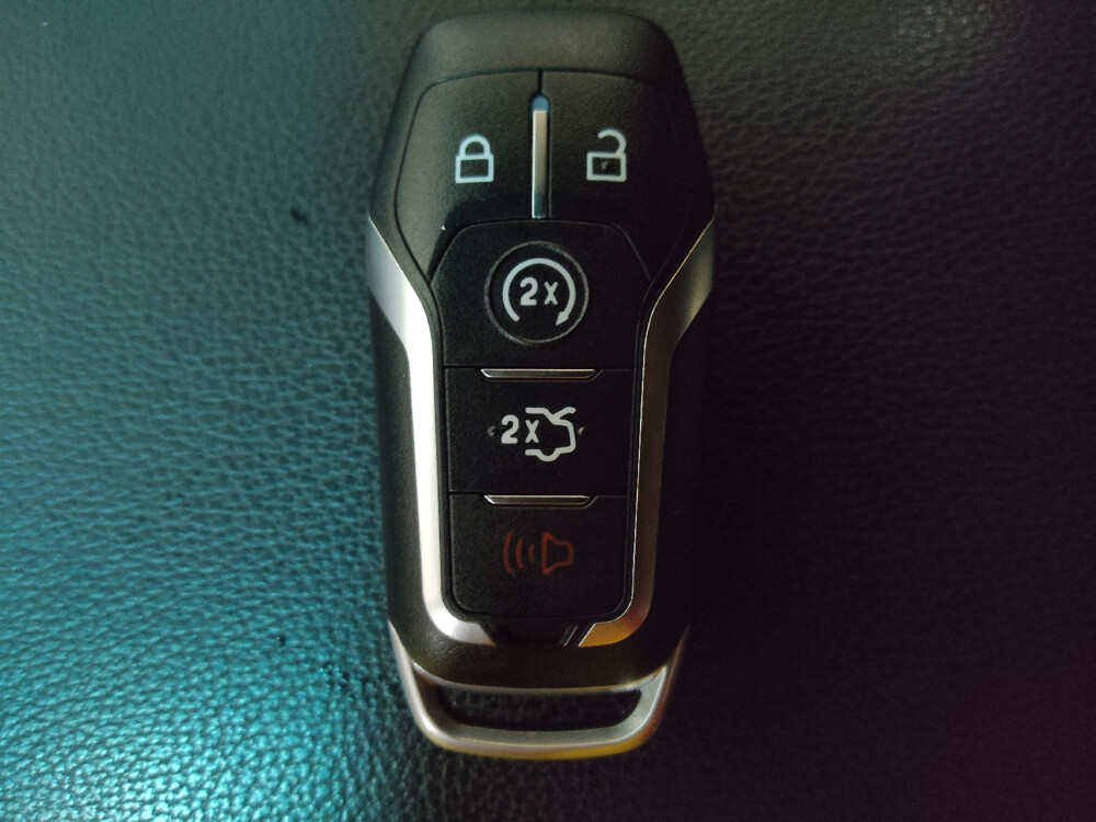 2016 Ford Explorer in Jackson, MS 39211 - 18063661 32